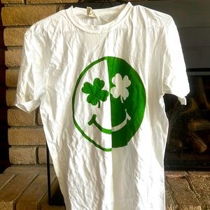 Women’s St. Patrick’s Day smily shirt